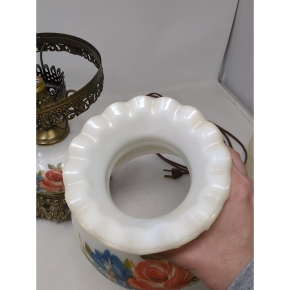 Gone With The Wind Floral Roses Globe Hurricane Table Lamp Milk Glass As-Is VTG - Picture 10 of 12